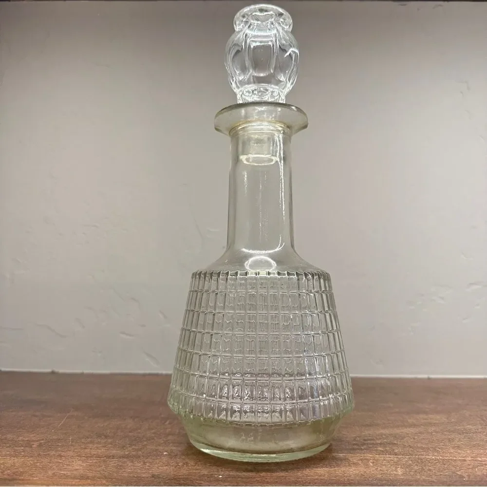 Vtg Vintage MCM molded glass depression glass Decanter and stopper